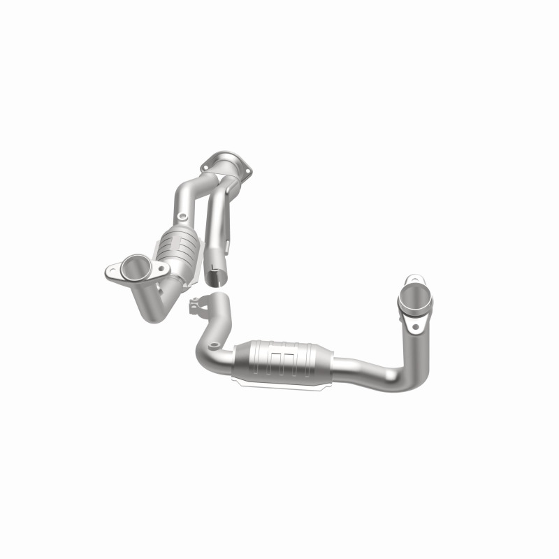 Jeep Commander Catalytic Converter - Magnaflow - OEM Grade Direct-Fit - `08-`10