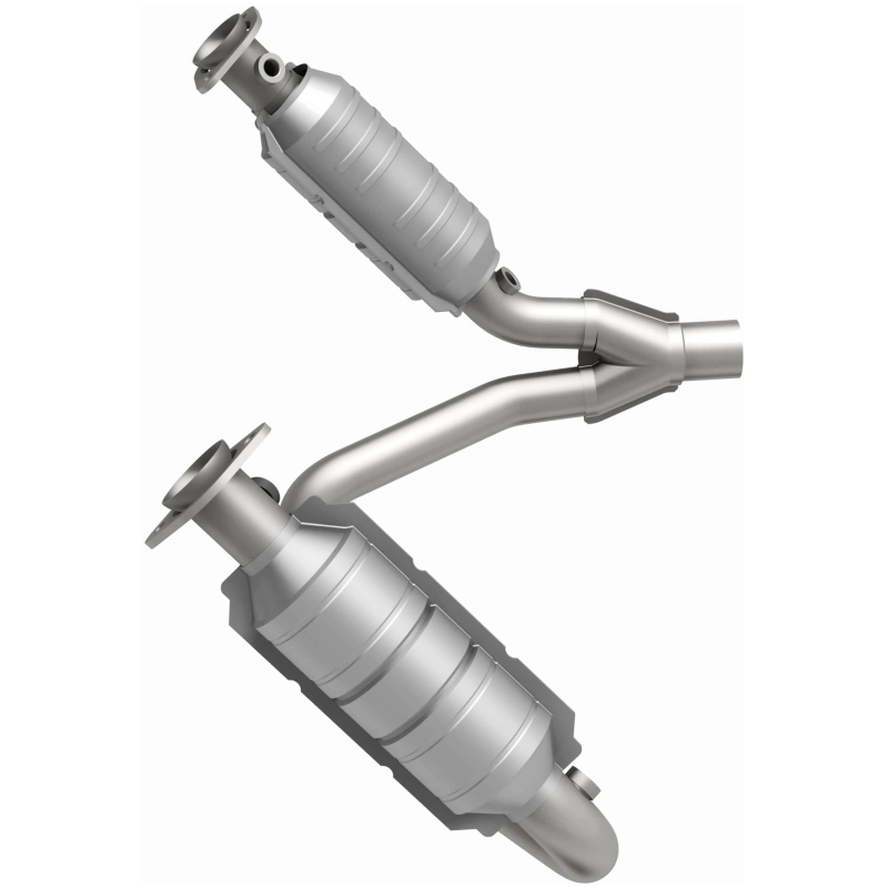 Mitsubishi Raider Catalytic Converter - Magnaflow - Direct-Fit - 2006