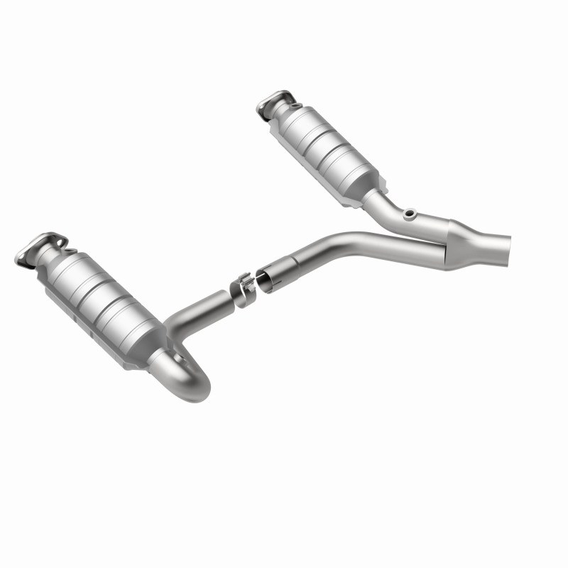 Mitsubishi Raider Performance Exhaust - Magnaflow - Direct-Fit Catalytic Converter - 2006