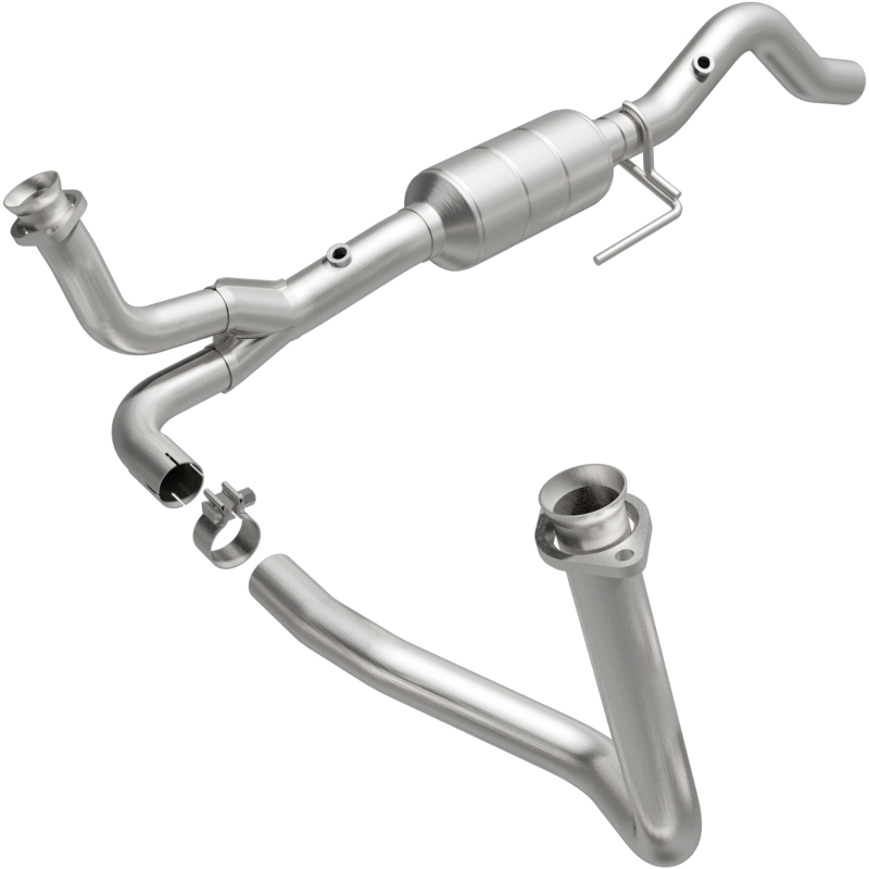 Dodge Durango Catalytic Converter - Magnaflow - OEM Grade Federal/EPA Compliant Direct-Fit - `00-`03