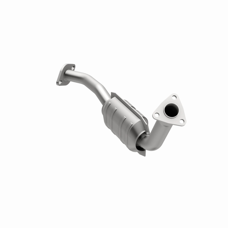 Nissan Xterra Catalytic Converter - Magnaflow - Direct-Fit OEM Grade - `00-`04