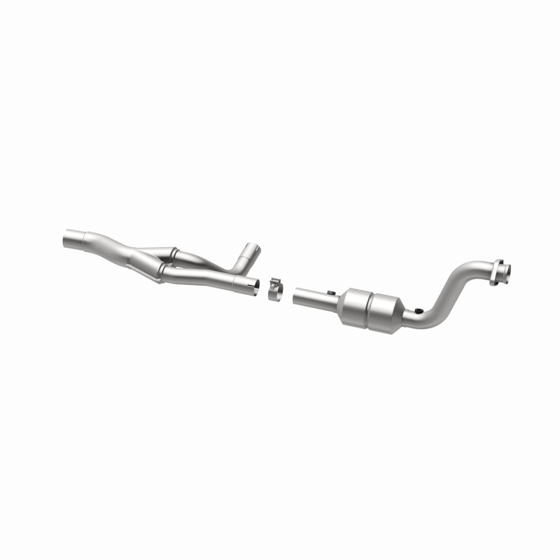 Dodge Durango Catalytic Converter - Passenger Side - Magnaflow - OEM Grade Direct-Fit - `04-`06