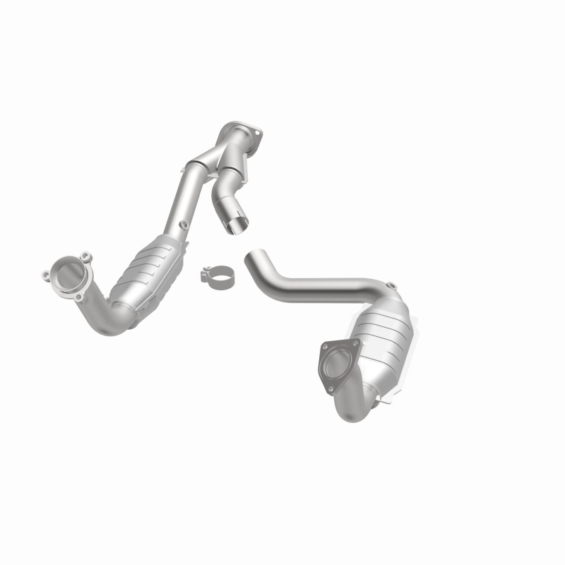 Chevrolet SSR Catalytic Converter - Magnaflow - Direct Fit - `03-`06