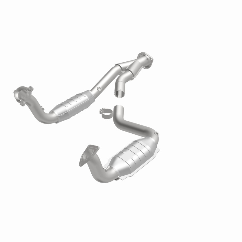 Chevrolet SSR Catalytic Converter - Magnaflow - Direct Fit - `03-`06