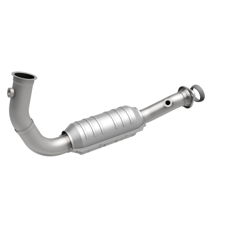 Jeep Liberty Catalytic Converter - Front - Magnaflow - Direct-Fit - 2004