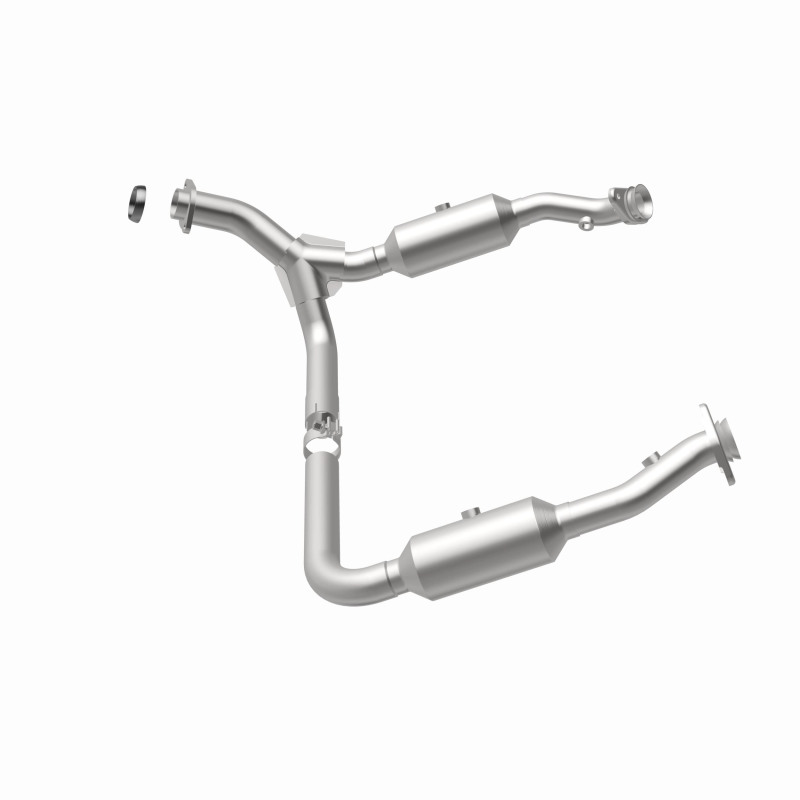 Ford Explorer Catalytic Converter - Magnaflow - Direct Fit - `06-`10