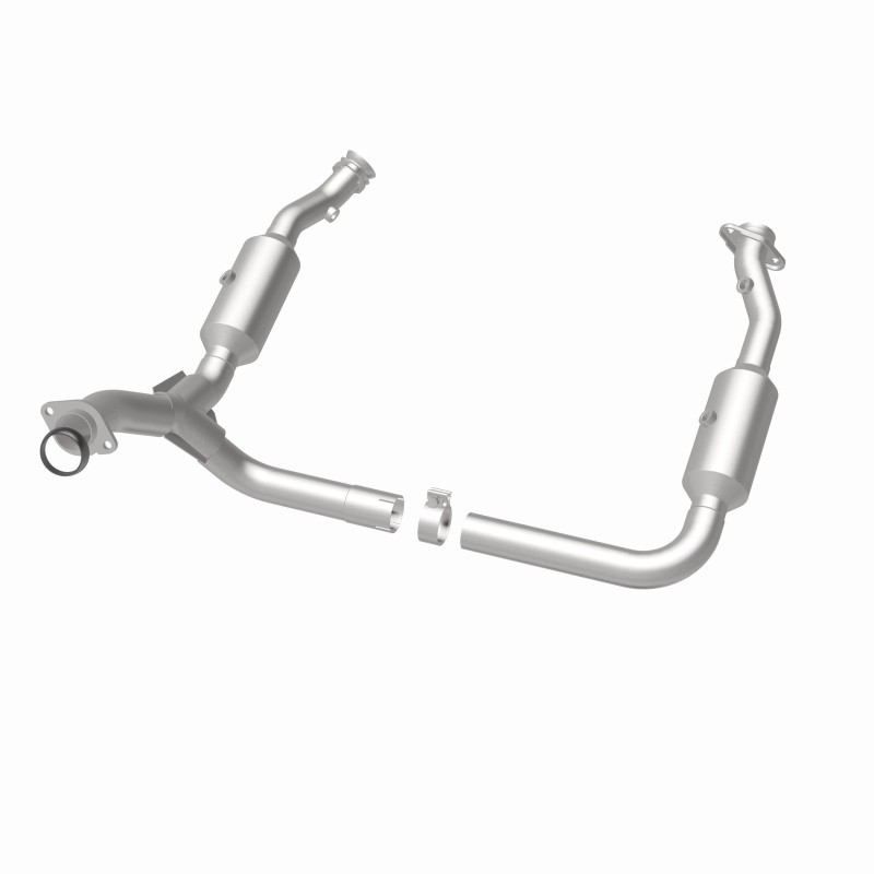 Ford Explorer Catalytic Converter - Magnaflow - Direct Fit - `06-`10