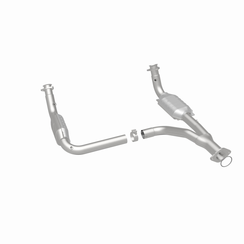 GMC Sierra 2500 HD Catalytic Converter - Magnaflow - Direct-Fit - `07-`10