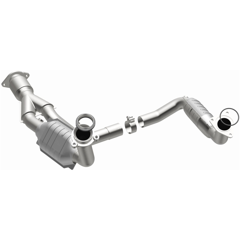 Chevrolet Trailblazer Catalytic Converter - Magnaflow - OEM Grade Direct-Fit - `06-`09
