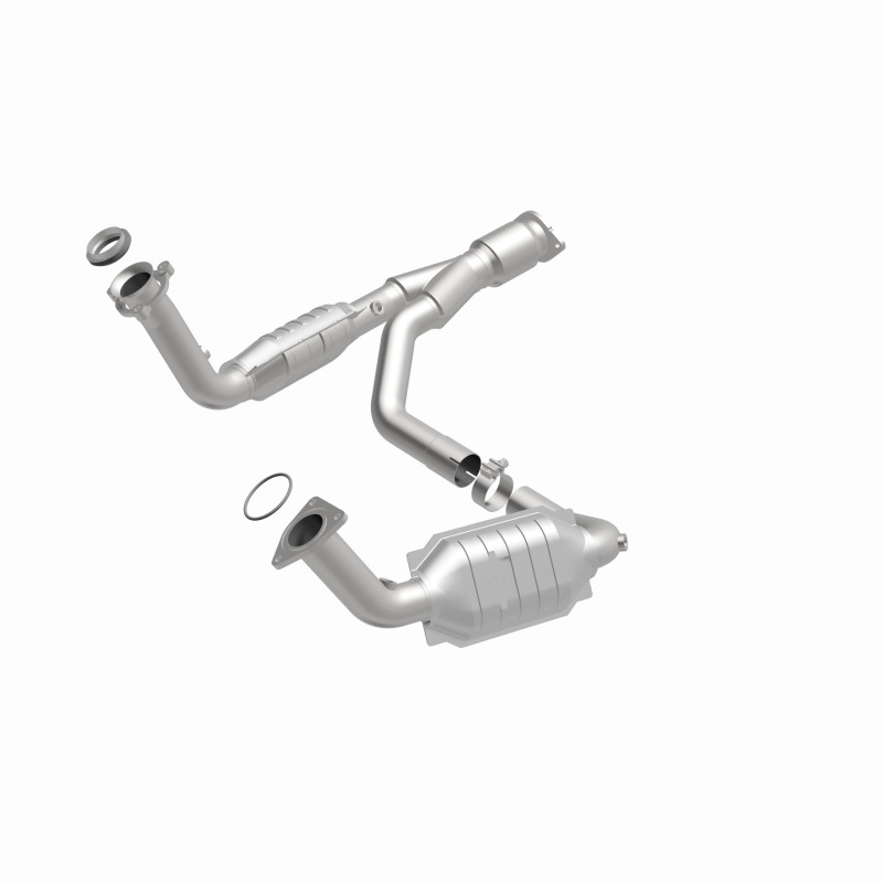GMC Envoy Catalytic Converter - Magnaflow - OEM Grade Direct-Fit - `07-`09