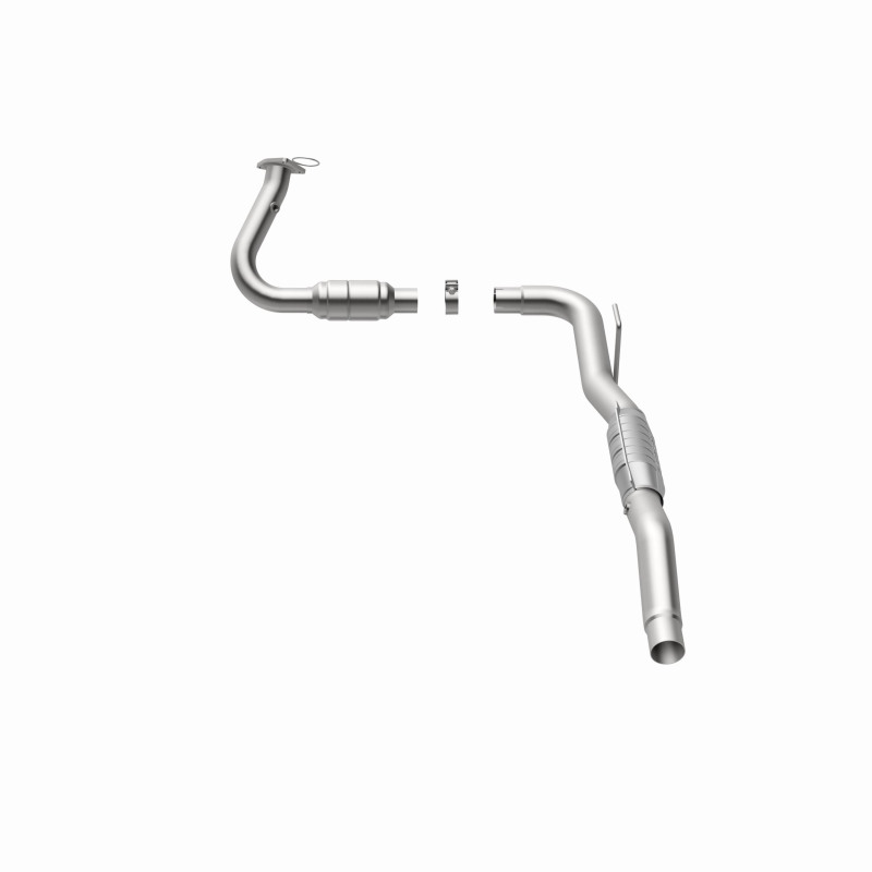 Chevrolet Silverado 2500 Catalytic Converter - Magnaflow - OEM Grade Direct-Fit - `01-`02