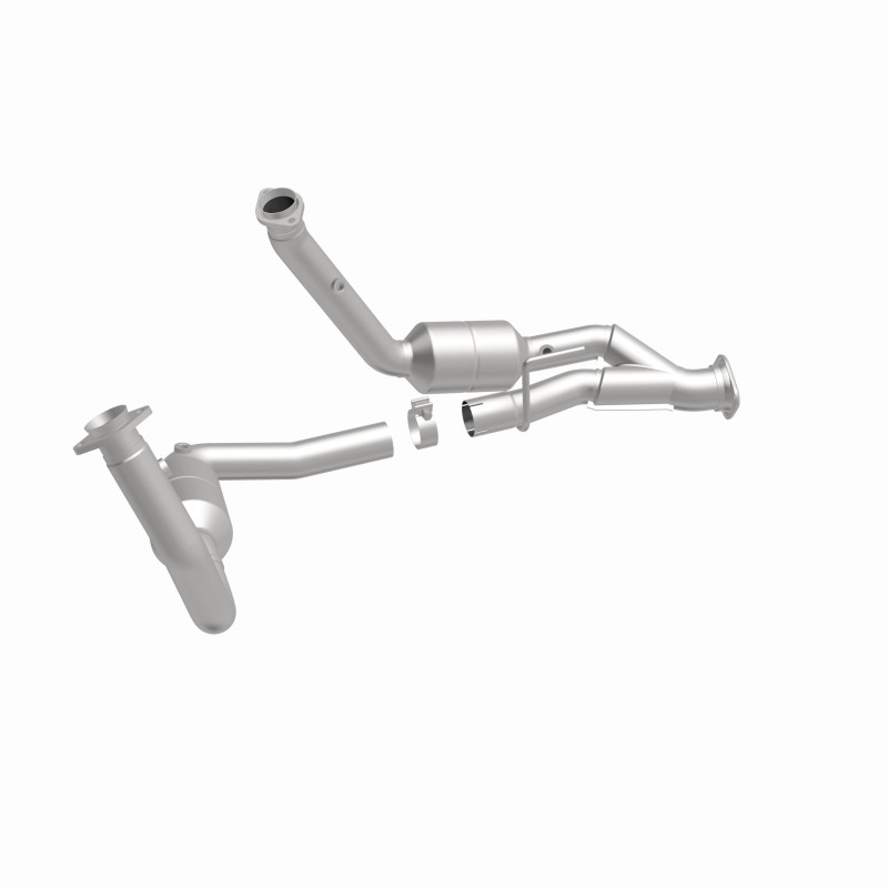 Jeep Commander Catalytic Converter - Magnaflow - Direct-Fit - `06-`10