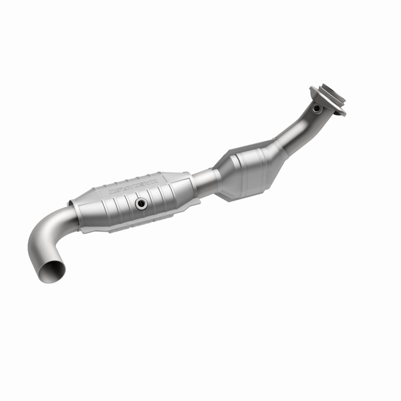 Ford Expedition Catalytic Converter - Magnaflow - Direct-Fit - `01-`02
