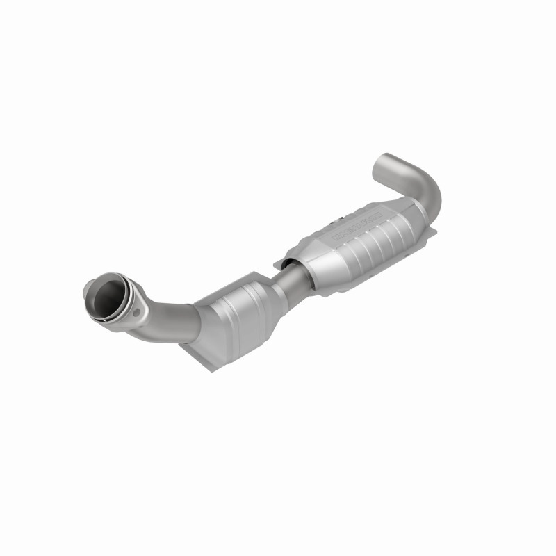 Ford Expedition Catalytic Converter - Magnaflow - Direct-Fit - `01-`02