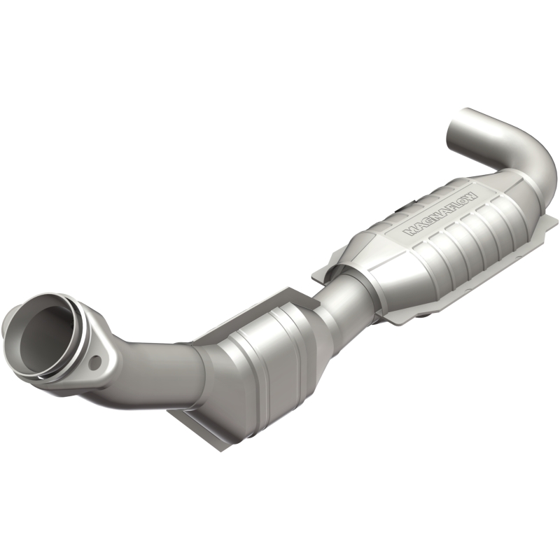 Ford Expedition Catalytic Converter - Magnaflow - Direct-Fit - `01-`02