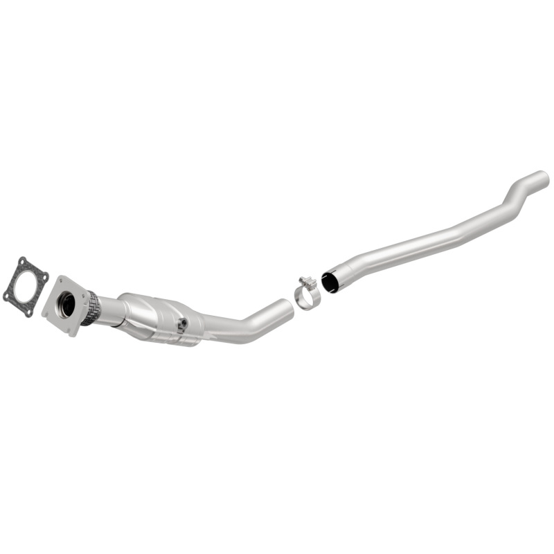 Chrysler Town & Country Catalytic Converter - Magnaflow - OEM Grade Federal/EPA Compliant Direct-Fit - `01-`04