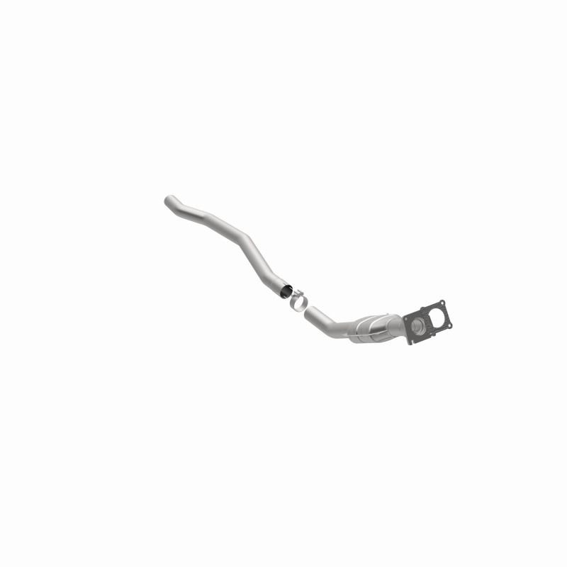 Chrysler Town & Country Catalytic Converter - Magnaflow - OEM Grade Federal/EPA Compliant Direct-Fit - `01-`04
