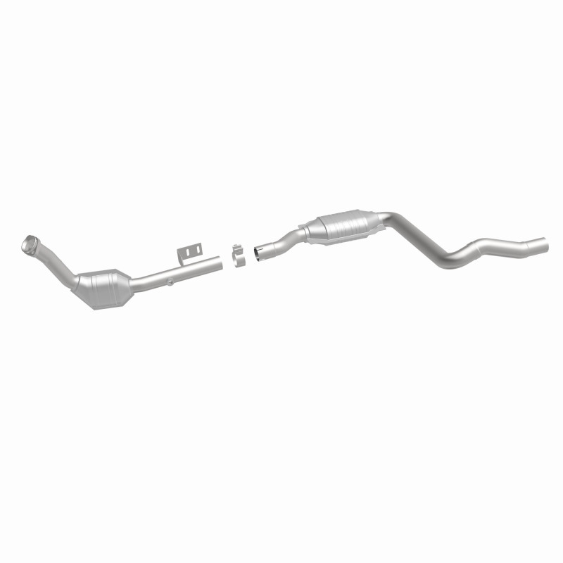 Mercedes-Benz M Class Catalytic Converter - Underbody - Magnaflow - OEM Grade Direct-Fit - `03-`05