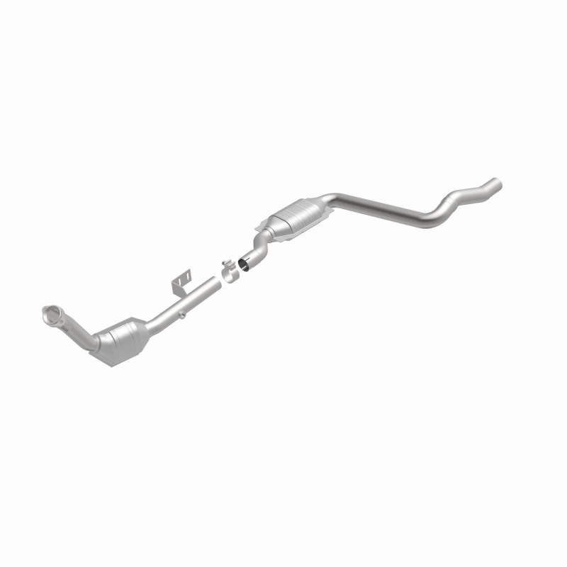 Mercedes-Benz M Class Catalytic Converter - Underbody - Magnaflow - OEM Grade Direct-Fit - `03-`05
