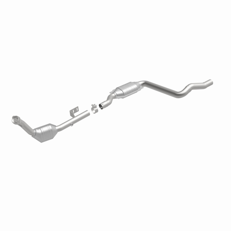Mercedes-Benz M Class Catalytic Converter - Underbody - Magnaflow - OEM Grade Direct-Fit - `03-`05