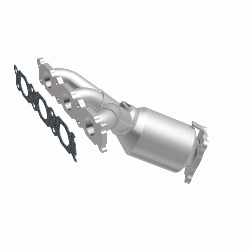 Land Rover LR2 Manifold Catalytic Converter - Magnaflow - OEM Grade Direct-Fit, EPA/Federal Compliant, 409 Stainless Steel - `08-`12