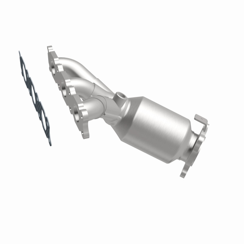 Land Rover LR2 Catalytic Converter - Magnaflow - OEM Grade Direct-Fit Manifold (Federal/EPA Compliant) - `08-`12