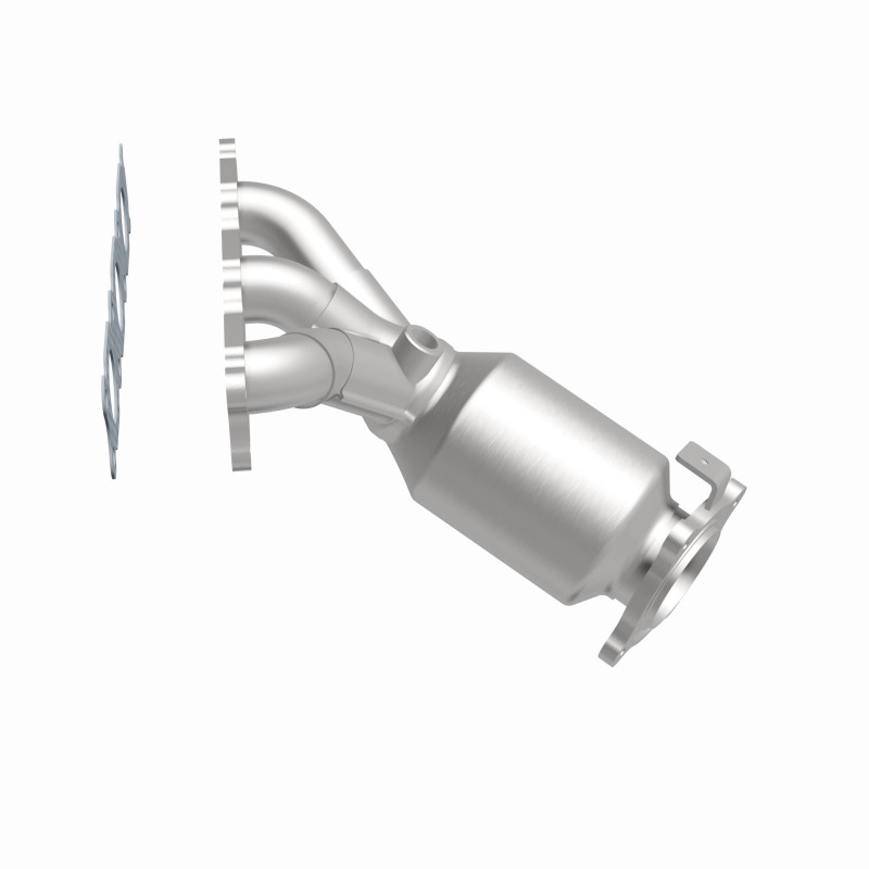 Land Rover LR2 Catalytic Converter - Magnaflow - OEM Grade Direct-Fit Manifold (Federal/EPA Compliant) - `08-`12