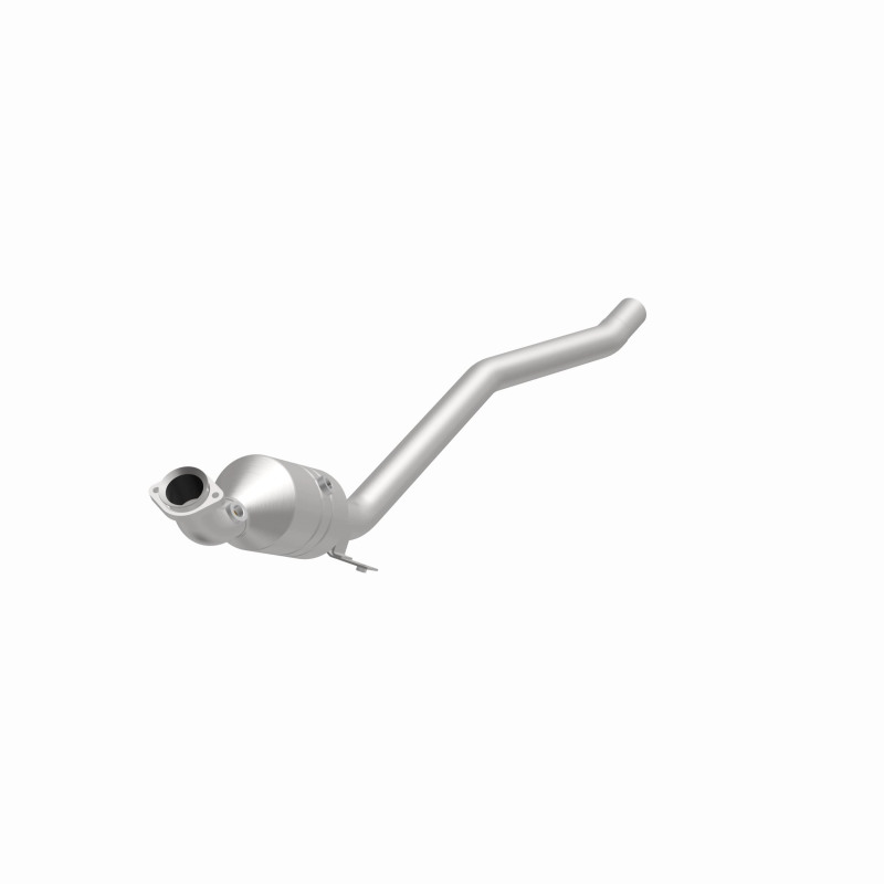 Mercedes-Benz R350 Catalytic Converter - Underbody - Magnaflow - Direct-Fit - `06-`11