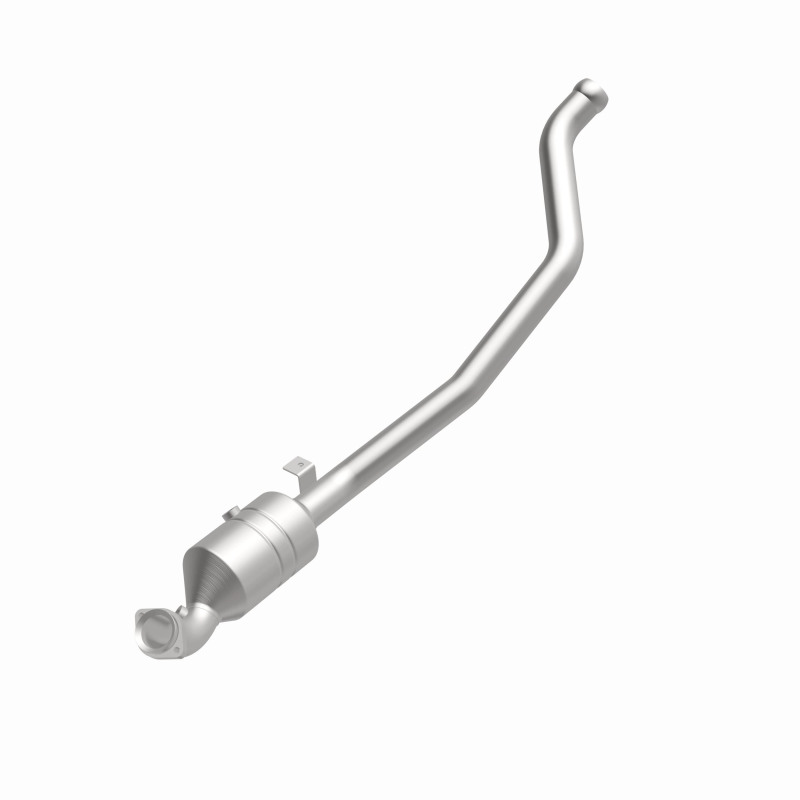 Mercedes-Benz R350 Catalytic Converter - Underbody - Magnaflow - OEM Grade Direct-Fit - `06-`11