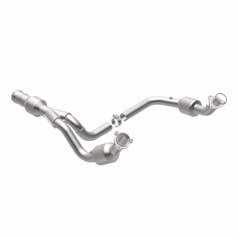 Cadillac Escalade Catalytic Converter - Magnaflow - Direct Fit - `11-`14