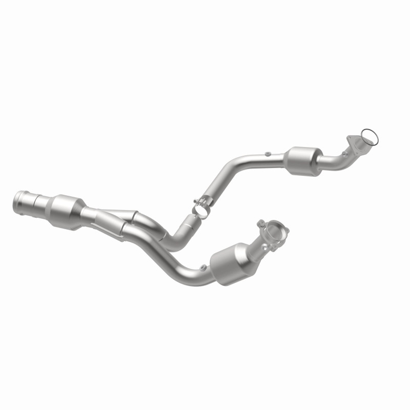 GMC Yukon Catalytic Converter - Magnaflow - Direct Fit - `11-`14
