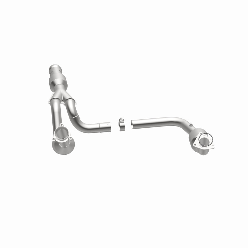 GMC Yukon Catalytic Converter - Magnaflow - Direct Fit - `11-`14