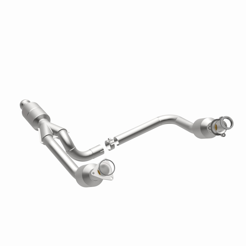 Chevrolet Silverado 1500 Catalytic Converter - Magnaflow - Direct-Fit - `16-`18