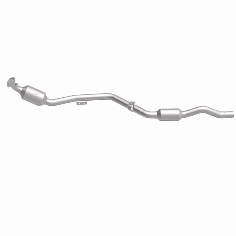 Mercedes-Benz E350 Catalytic Converter - Underbody - Magnaflow - California Grade CARB Compliant Direct-Fit - 2007