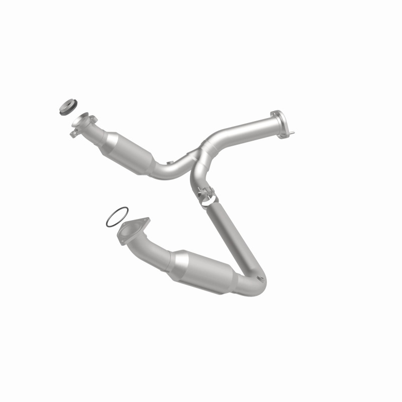 Chevrolet Silverado 1500 Catalytic Converter - Magnaflow - California Grade CARB Compliant Direct-Fit - `07-`09