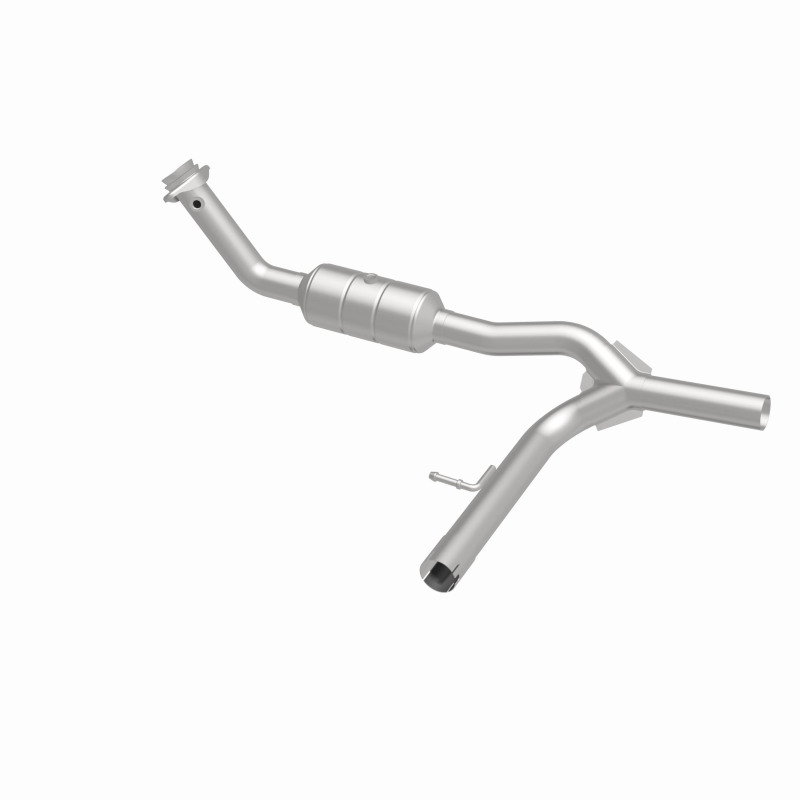 Ford F-150 Catalytic Converter - Magnaflow - California Grade, CARB Compliant - `07-`08