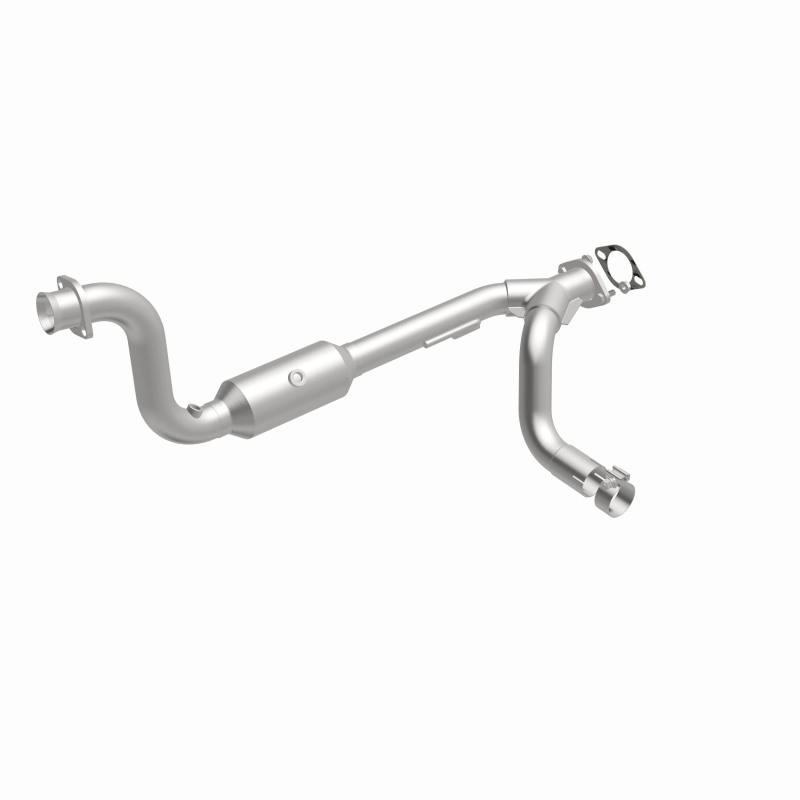 Chrysler Aspen Catalytic Converter - Magnaflow - California Grade CARB Compliant Direct-Fit - `07-`09
