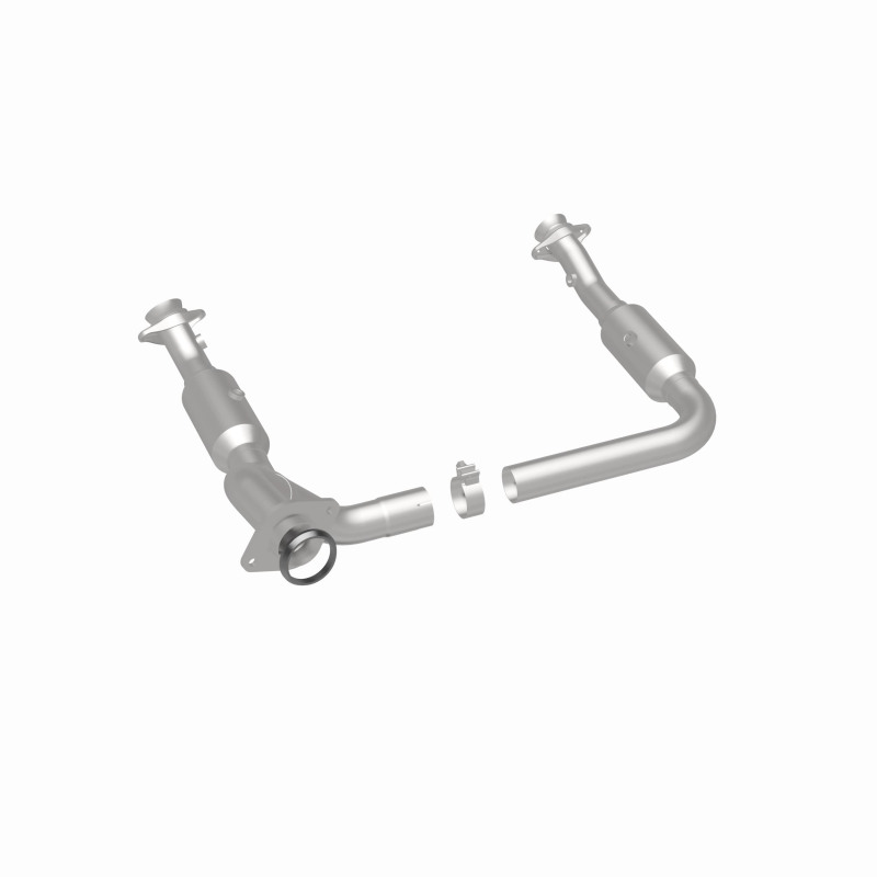 Ford Explorer Catalytic Converter - Magnaflow - California Grade CARB Compliant Direct-Fit - 2006