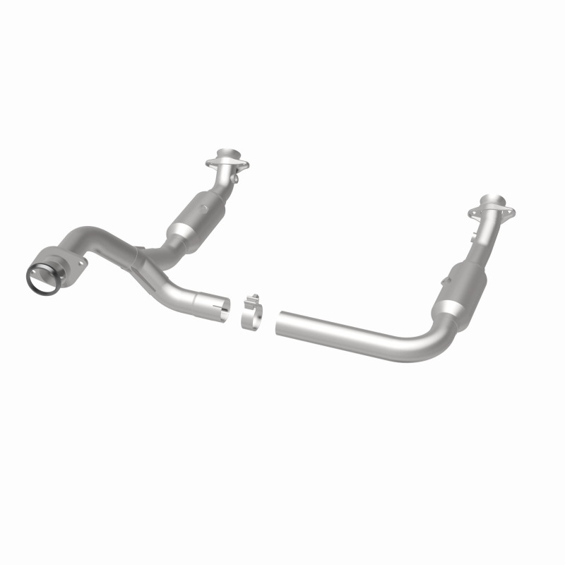 Ford Explorer Catalytic Converter - Magnaflow - California Grade CARB Compliant Direct-Fit - 2006