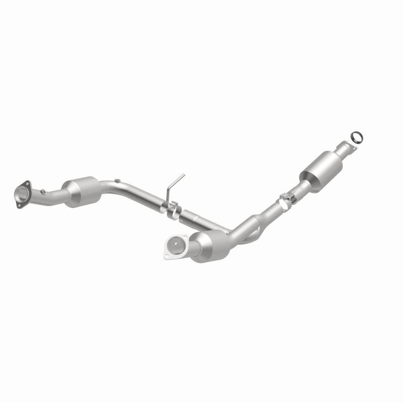 Ford Explorer Catalytic Converter - Magnaflow - Direct Fit - `04-`05