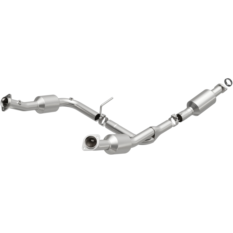 Ford Explorer Catalytic Converter - Magnaflow - Direct Fit - `04-`05