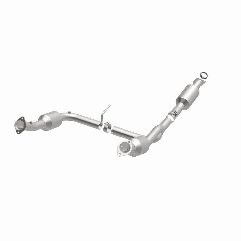 Ford Explorer Catalytic Converter - Magnaflow - Direct Fit - `04-`05