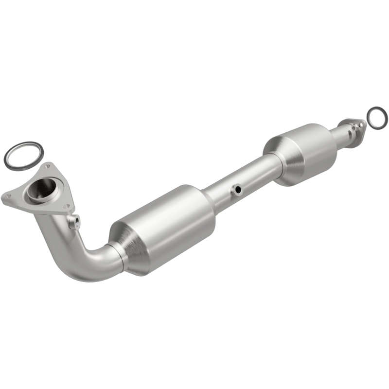 Toyota Tundra Catalytic Converter - Magnaflow - California Grade CARB Compliant Direct-Fit - `07-`13