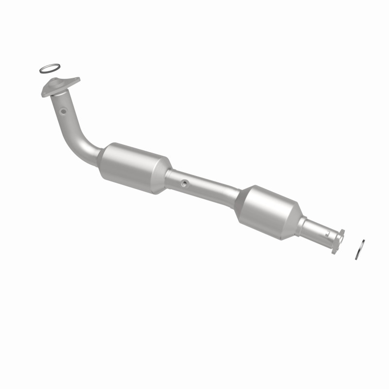 Toyota Tundra Catalytic Converter - Magnaflow - California Grade CARB Compliant Direct-Fit - `07-`13