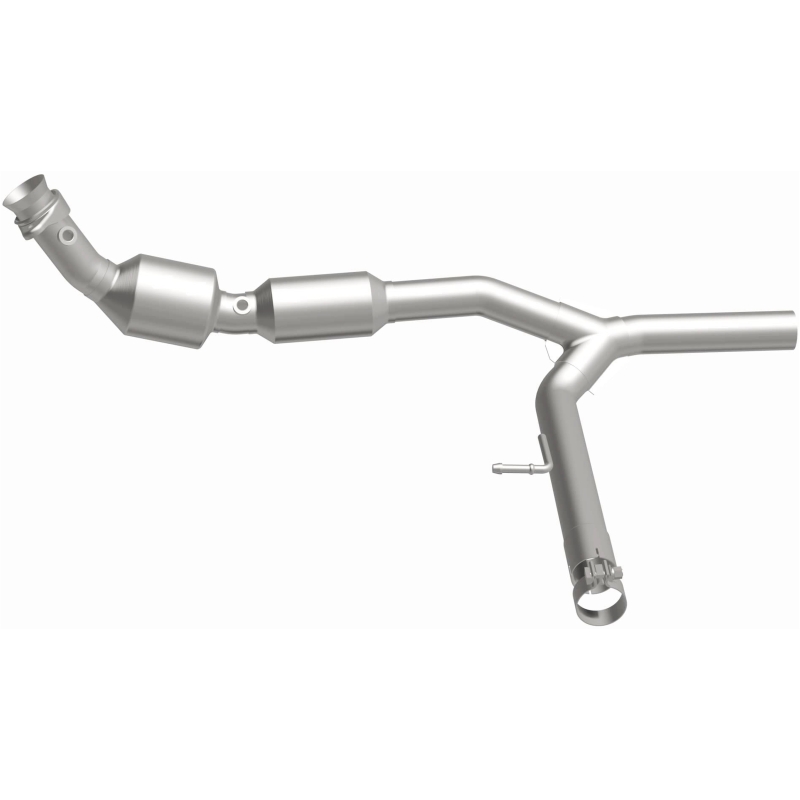 Ford F-150 Catalytic Converter - Magnaflow - Direct-Fit, CARB Compliant - `04-`05