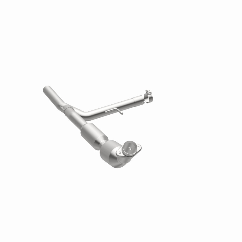 Ford F-150 Catalytic Converter - Magnaflow - Direct-Fit, CARB Compliant - `04-`05