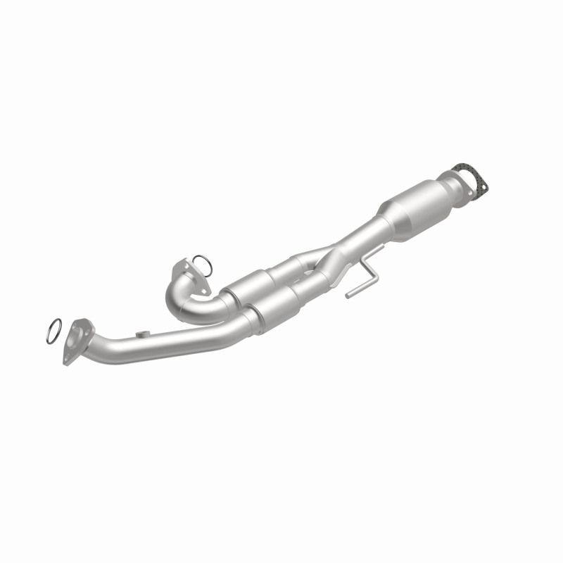 Nissan Quest Catalytic Converter - Magnaflow - California Grade CARB Compliant Direct-Fit - 2004