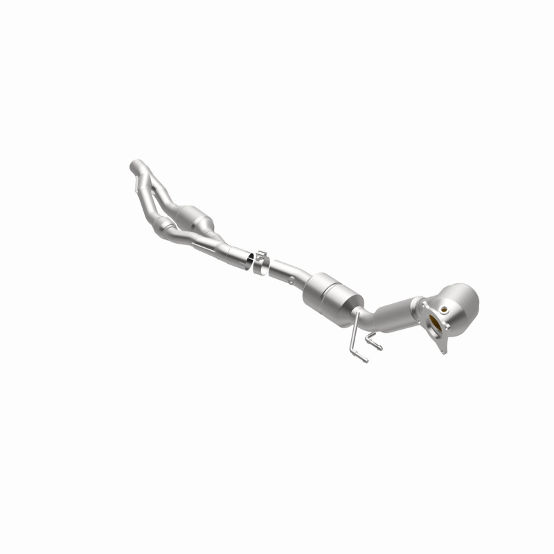 Audi TT Catalytic Converter - Magnaflow - California Grade CARB Compliant Direct-Fit - 2009
