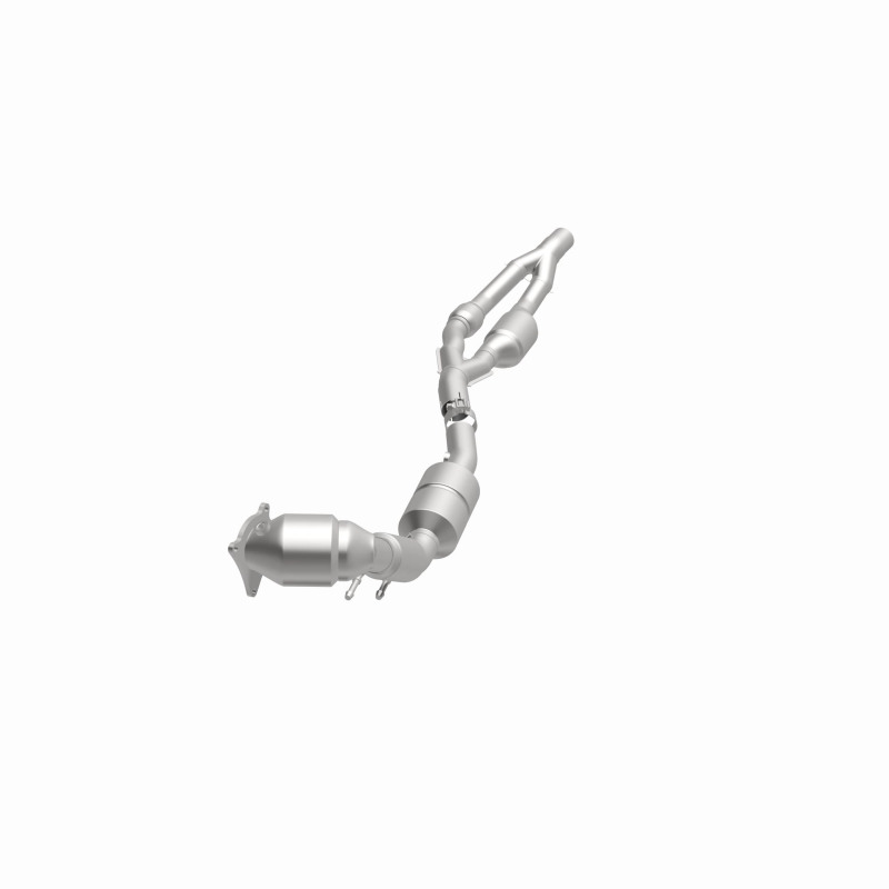 Audi TT Catalytic Converter - Magnaflow - California Grade CARB Compliant Direct-Fit - 2009