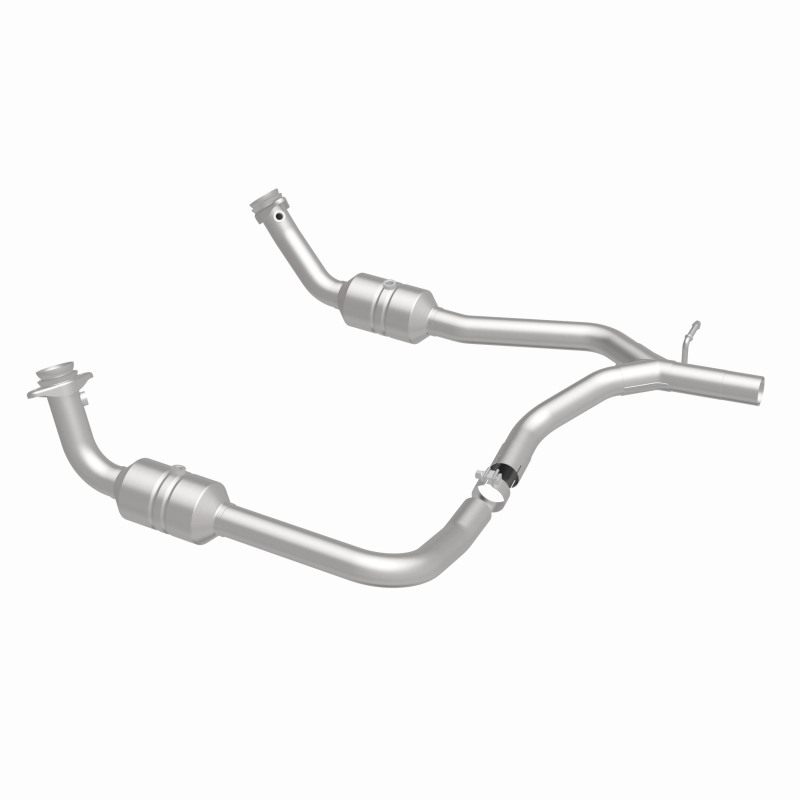 Ford E-250 Catalytic Converter - Magnaflow - Direct Fit, California Grade CARB Compliant - `09-`14
